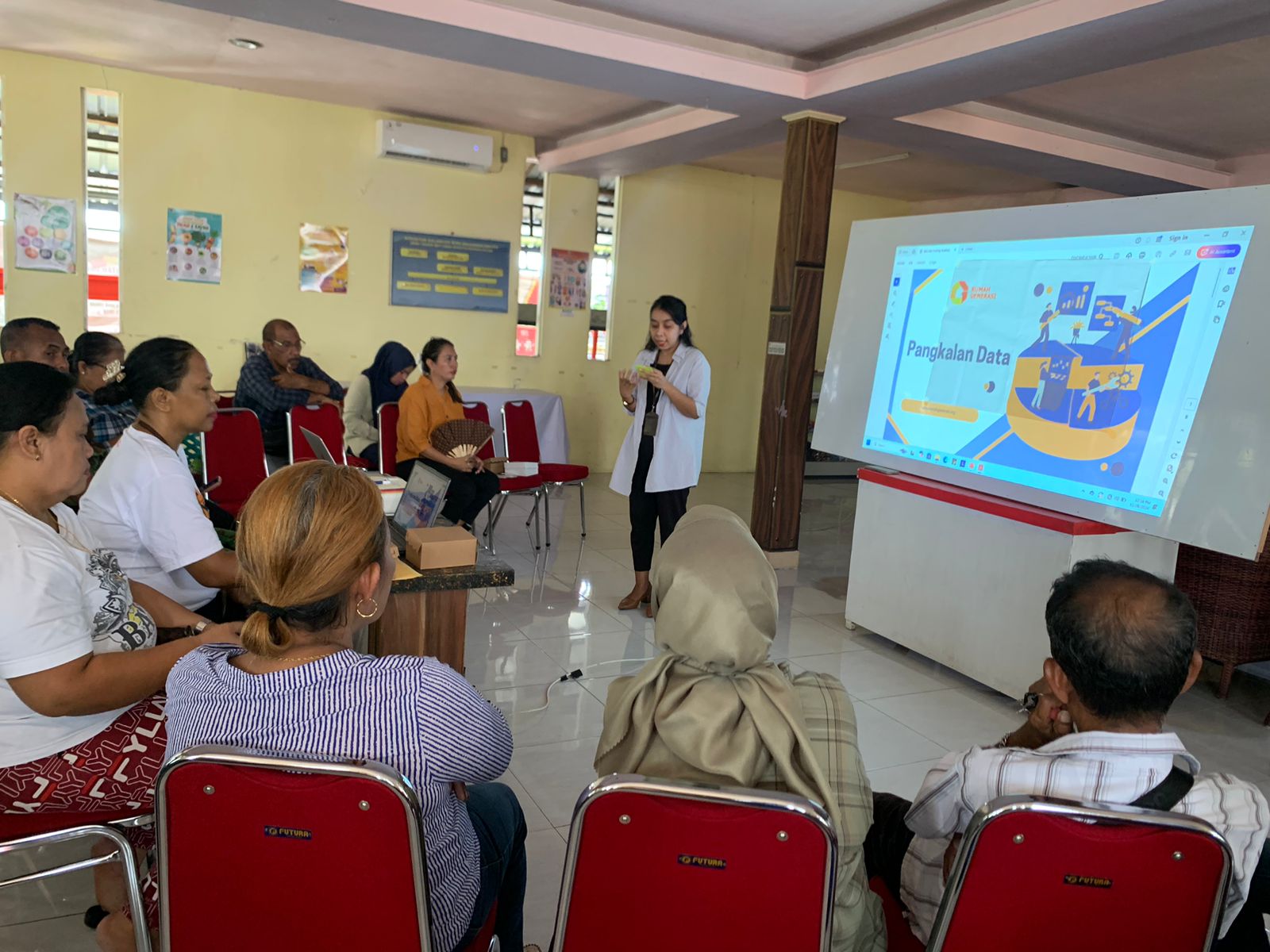 Bermitra dengan Rumah Generasi, Desa Hunuth Kembangkan Sistem Pangkalan Data dan Informasi Desa Terpadu